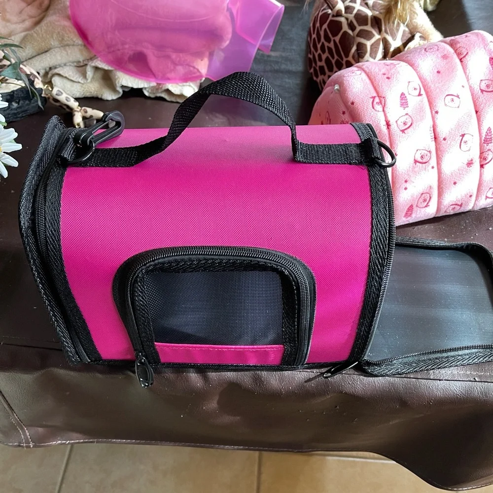 Pet carrier